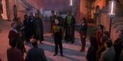 Data tries to convince colonists to flee a planet in Star Trek: The Next Generation
