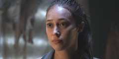 Close up of Alicia on Fear the Walking Dead