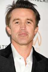Headshot Of Rob McElhenney