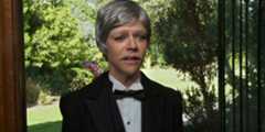 Dee Reynolds pretending to be British butler Mr. Covington in It's Always Sunny In Philadelphia.