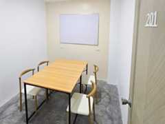 Polyglot International Academy（PIA）イメージ01