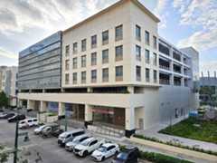 Polyglot International Academy（PIA）