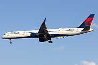 N587NW | Delta Air Lines | Boeing 757-351(WL)