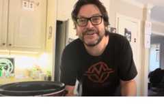 Uncle Larry - Bachelor Cooking -Episode 2 - Mise En Place