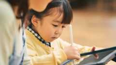言語脳科学者が警鐘､デジタル機器が｢子どもの言語理解｣を阻害する危険性