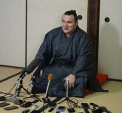 安青錦は優勝一夜明け会見でさらなる進化を予告した