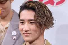 Ｓｎｏｗ　Ｍａｎの岩本照