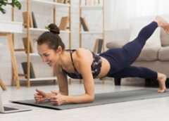 Goodbye to the gym—This is the 30-minute Pilates routine that strengthens your abs and hips without using weights or going to the gym