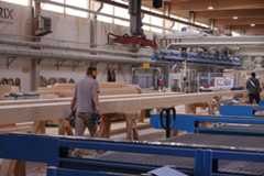 Fertigungshalle für Holzmodulbauelemente der Holzingenieurbaufirma Derix, Krefeld