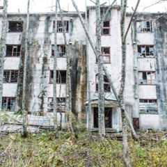 炭鉱住宅の廃墟の写真