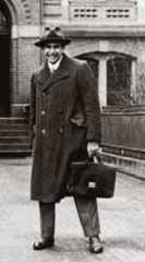 Teller with briefcase and in long overcoat as a research associate at the University of Goettingen, Germany.