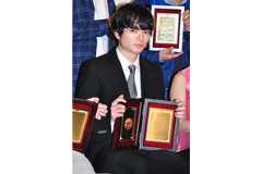 染谷将太、日プロ主演男優賞も自身に憧れる若手に「俺に憧れると痛い目に遭う!」と警告