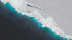 fig. 2.2 NASA Operation IceBridge/Jeremy Harbeck