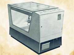 国産初のクレーンゲーム機「クラウン602」の捜索プロジェクト，本物を見分けるための特徴を公開。全国から1200件超の目撃情報が寄せられる