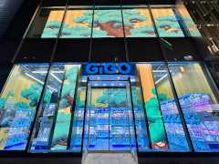 六本木唯一のアミューズメント施設「GIGO六本木」が12月11日にグランドオープン。店内は日本文化を取り入れたデザインに