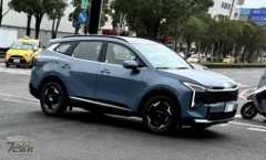 是否有望導入 8 速手自排或油電動力？　小改款 Kia Sportage 輕度偽裝車街頭捕獲