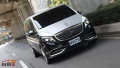 加長純電 V 級，爆改超豪華式樣！　Mercedes-Benz EQV 300 Extra Long 試駕
