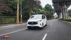 真客貨兩用六座小客車！　全新世代 Ford Tourneo Custom Kombi Trend 六座 試駕