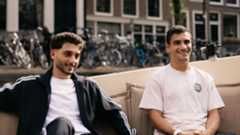 Moro & Rosa varen door Amsterdam: 'Krijg kippenvel van de Champions League'