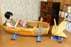 メレ子さんのポテトチップス・コフィン(撮影:宇壽山貴久子)。