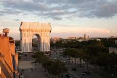 Fabric panels covered the Arc de Triomphe