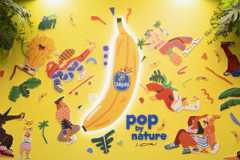 Chiquita torna a Milano con una grande installazione: una casa decorata da capo a piedi da un artista