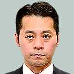 写真：いづつ　のぶゆき