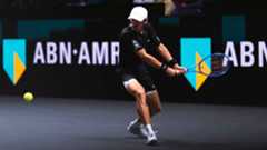 De Miñaur hace historia en Róterdam: tercera final seguida