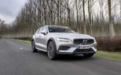 V60