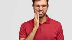 Por qué se irritan y sangran las encías