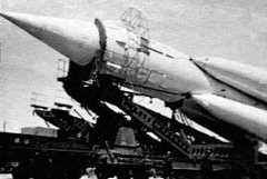 R7 A Version (Triebwerke)