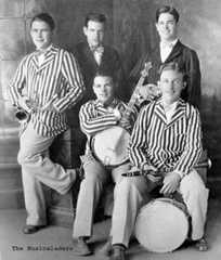 Musicaladers copy.jpg