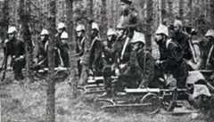 German Garde Jäger machine gunners: Battle of the Marne, fought from 6th to 9th September 1914, during the First World War