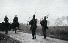 Pipers of the 1st Cameronians during the retreat: Battle of the Marne, fought from 6th to 9th September 1914, during the First World War