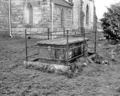 Lord Dacre's tomb in Saxton Churchyard: Battle of Towton fought on 29th March 1461 in the Wars of the Roses