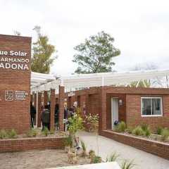 Cortes de luz de verano: el barrio donde hicieron un parque solar para evitarlos