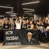 Navijači Partizana, aerodrom doček Obradović