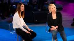 Tú sí que vales, Toffanin e De Filippi in lipsync sulle note dei Cugini di Campagna