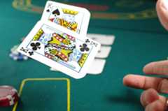 7 Top Factors to Consider When Choosing an Online Casino