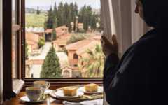 super-easy-syrupy-samali-semolina-cake