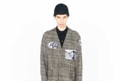 タカヒロミヤシタザソロイスト． 24年秋冬コレクション - 青春の日から現在に至るまで、日常を創る服