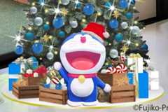 藤子・F・不二雄ミュージアムのクリスマスイベント、「ドラえもん」クリスマスまんがの原画展示やツリー - 2025年11月12日〜2025年12月25日開催