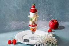 ザ ストリングス 表参道「りんご＆いちごの白雪パフェ」紅茶ゼリーやキャラメルアイスを忍ばせて