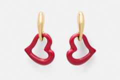 ケイト・スペード26年バレンタインジュエリー、“ぷっくり赤ハート”主役のピアス＆ネックレス