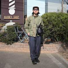 山内(ヤマウチ)ミリタリージャケット、KUON(クオン)襤褸スウェットコーディネートのショップスナップ