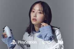 PS5を購入した加藤小夏さん、PlayStationとのコラボアパレルで「SEAギャル」に。メガネっ娘姿も 画像