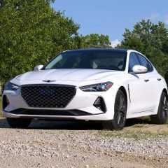 2020 Genesis G70 front three quarter