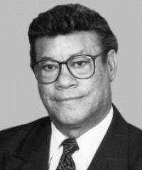 Photo of Rep. Esteban Torres [D-CA34, 1983-1998]