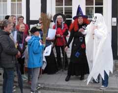 Hexenführung zu Halloween in der Stadt Grimmen, Mecklenburg Vorpommern
