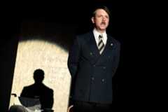 Divadlo Na Jezerce - Už je tady zas!